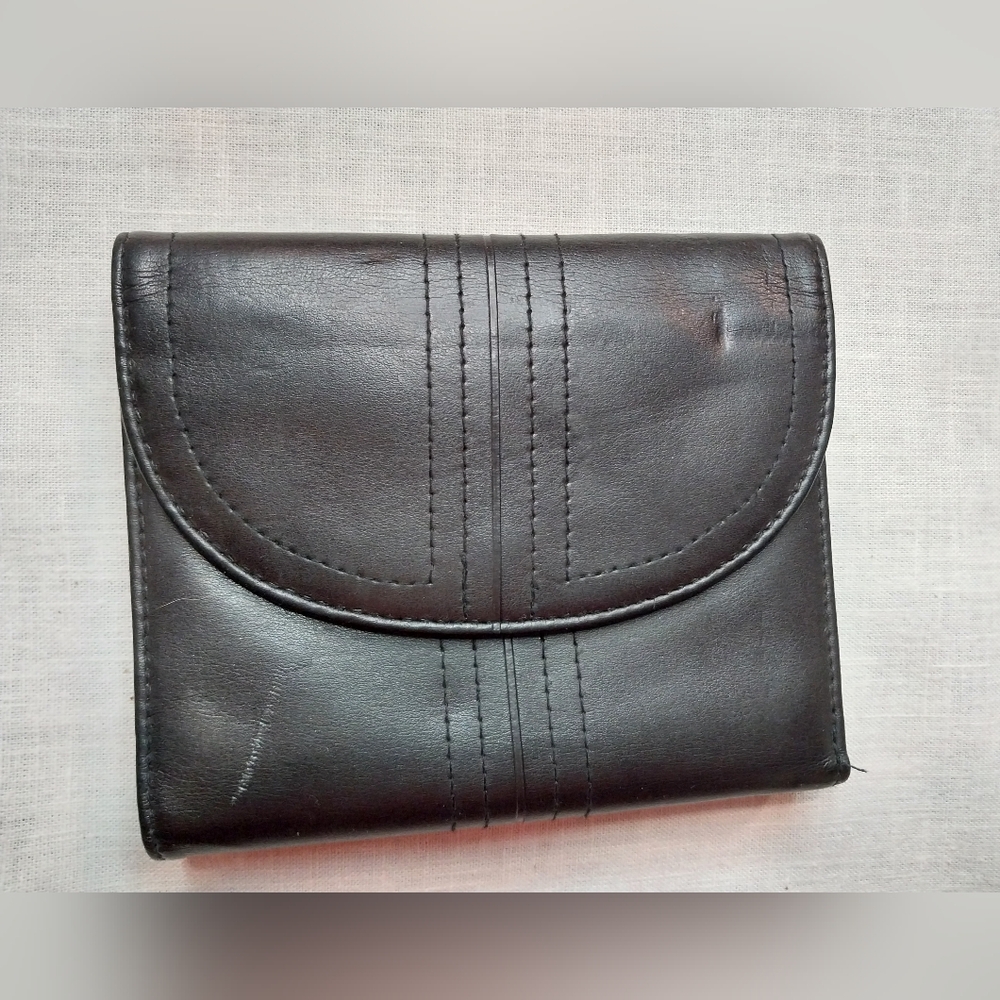 Buxton Black Bi Fold Unisex Wallet